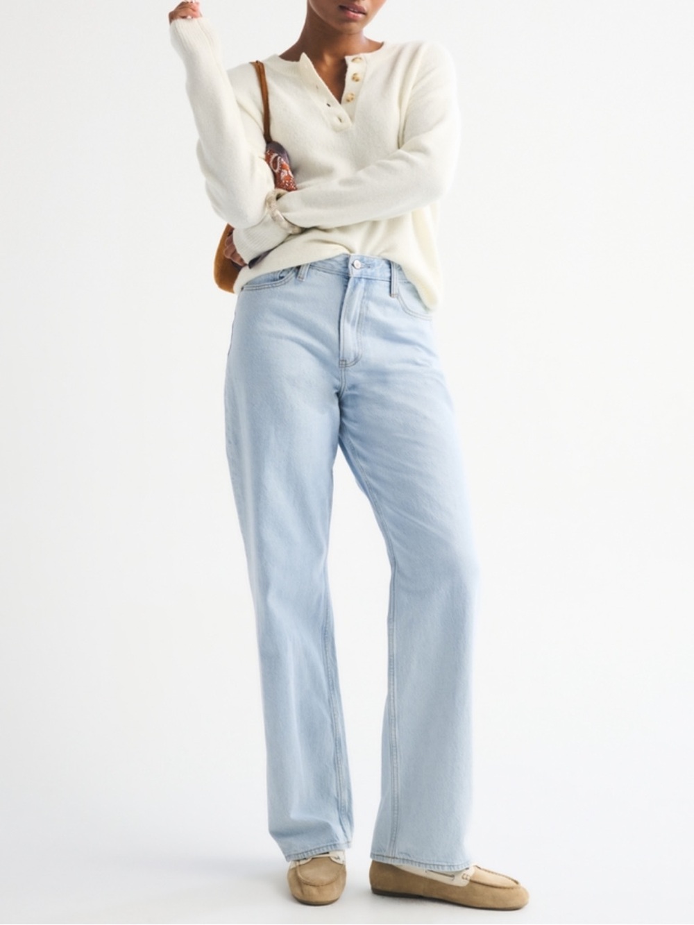 BRAND NEW WITH TAGS Abercrombie Curve Love High Rise Loose Jeans